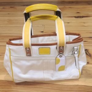COACH white and yellow, small size purse